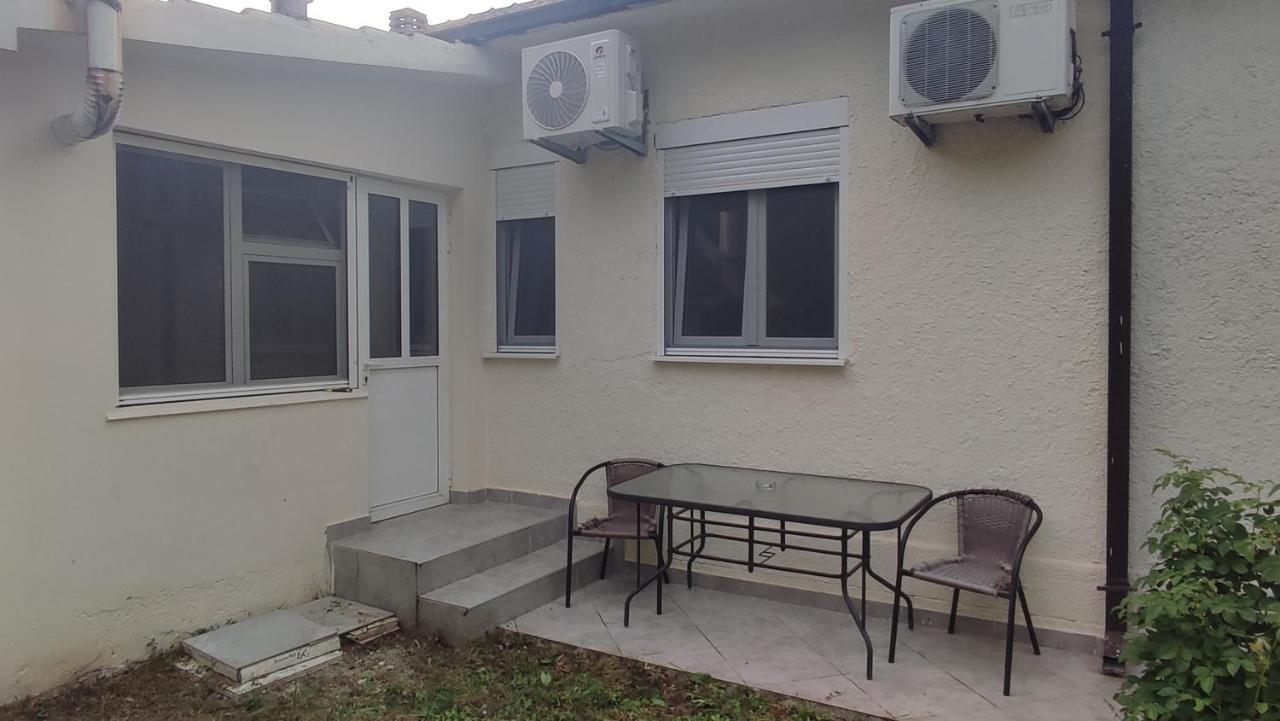 Liprosh Apartment Virpazar Bagian luar foto