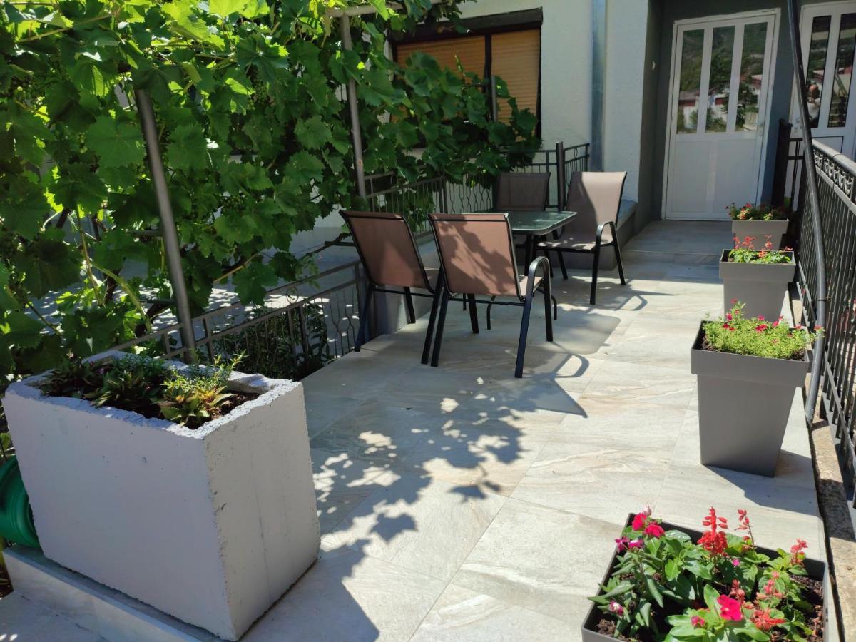 Liprosh Apartment Virpazar Bagian luar foto