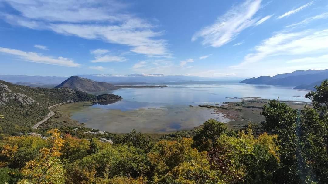 Liprosh Apartment Virpazar Bagian luar foto